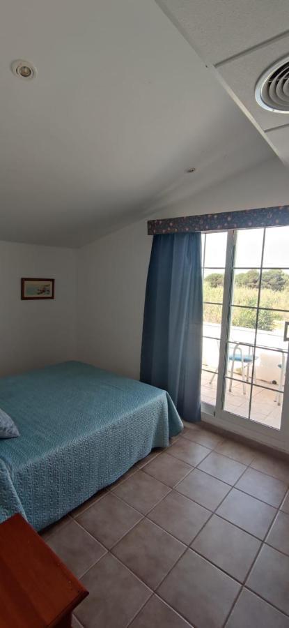 ריומאר Hostal Restaurant Paca מראה חיצוני תמונה